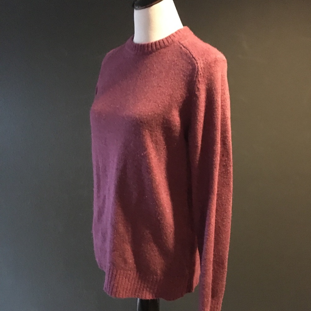 💕3/$10💕Purple Sweater